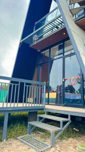 Kodai Trek & Stay